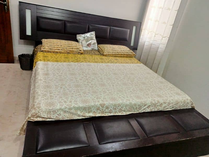 one king size bed for sale 6