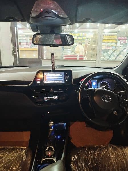 Toyota C-HR 2018 5