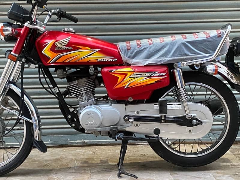 Honda 125  model  2020/21 jeniyan bike achi bike leny waly bhai rabta 8