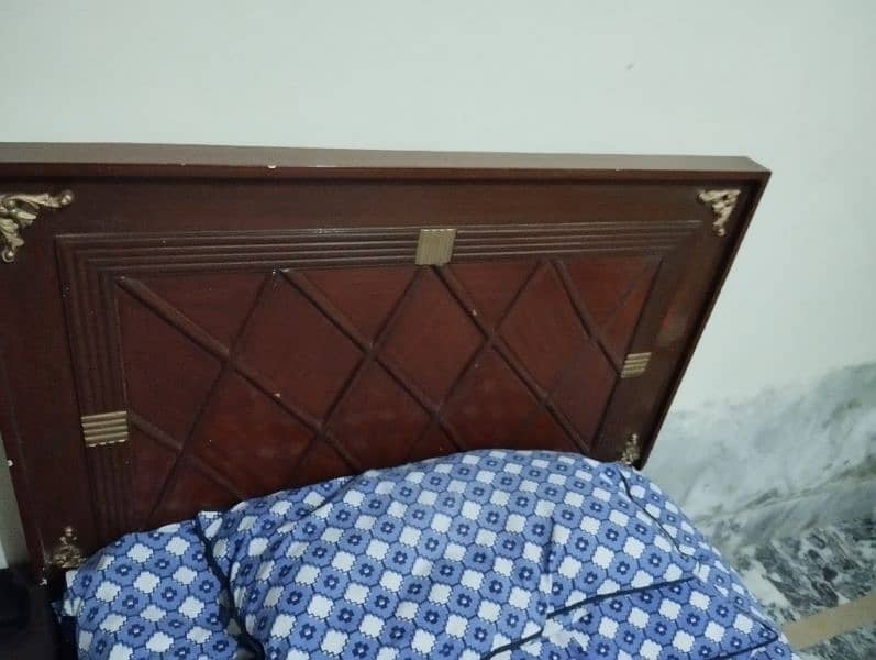 Wooden single bed with mattress 1