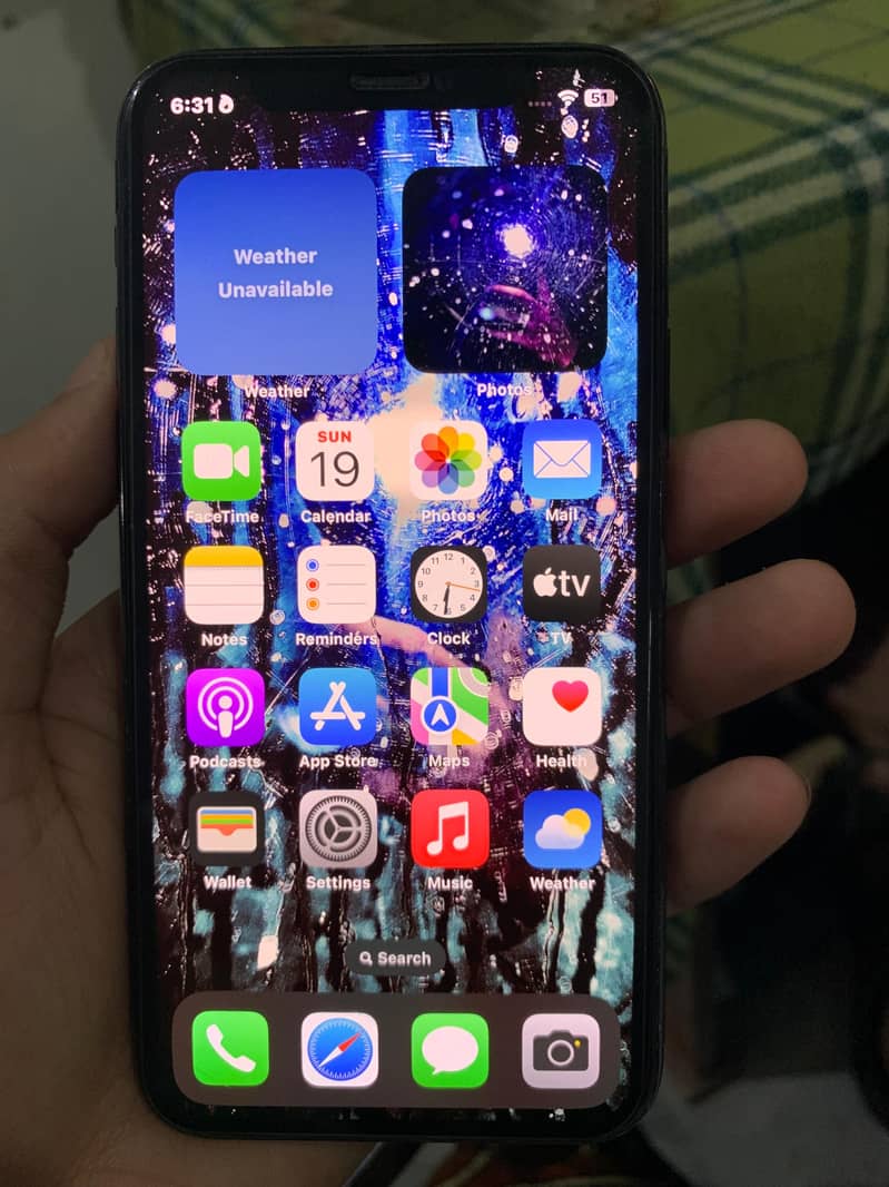 iPhone 11 pro Non pta jv 2Months e-sim Time available 64gb Green color 7