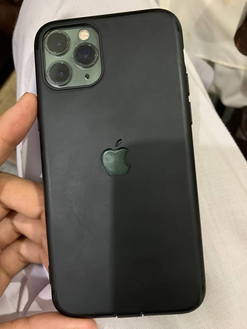 iPhone 11 pro Non pta jv 2Months e-sim Time available 64gb Green color 8
