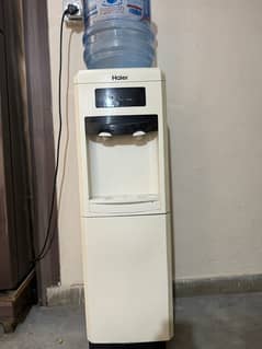 Haier Water Dispenser in Excellent Condition!