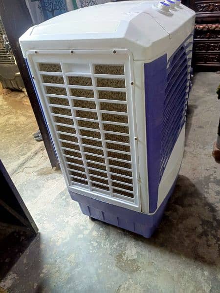 ROOM AIR COOLER 1