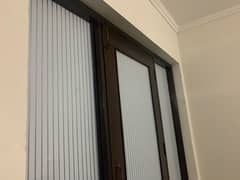 11ft x 9ft Polished Wood Partition with glass /Sticker - Excelent cond 0