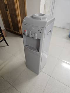 Orient OWD-531 Water Dispenser in Like New Condition