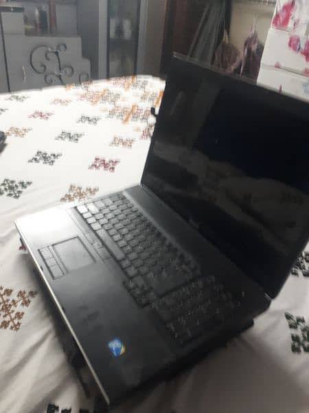 dell laptop for sale could be used as scrap or if you could repair it 6