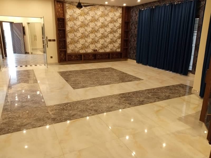 1 Kanal Full house for rent in Jasmine Block Bahria Town Lahore 18
