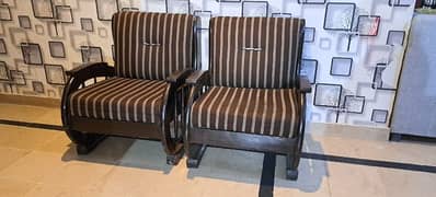 5 Seater Sofa Set in Good Condition