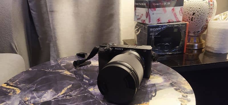 Sony A6400 camera with basic Lens 12
