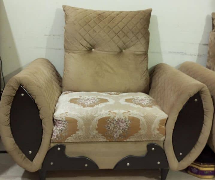 5 Seater Sofa set For Sale 2