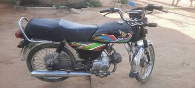 I am selling my honda cd70cc bike lush condition ha !