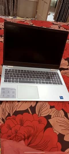 Dell inspiron 15 3000 
for Sale