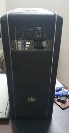 Cooler Master CM690 casing for sale in Lahore