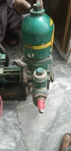 Water suction bottle and jatt pump