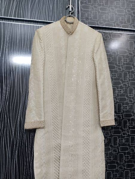 sherwani set for sale in 10/10 condition 1