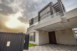 10 MARLA BREAD NOW LUXURY HOMES AVAILABLE FOR RENT IN DHA PHASE 6 BLOCK -C LAHORE.