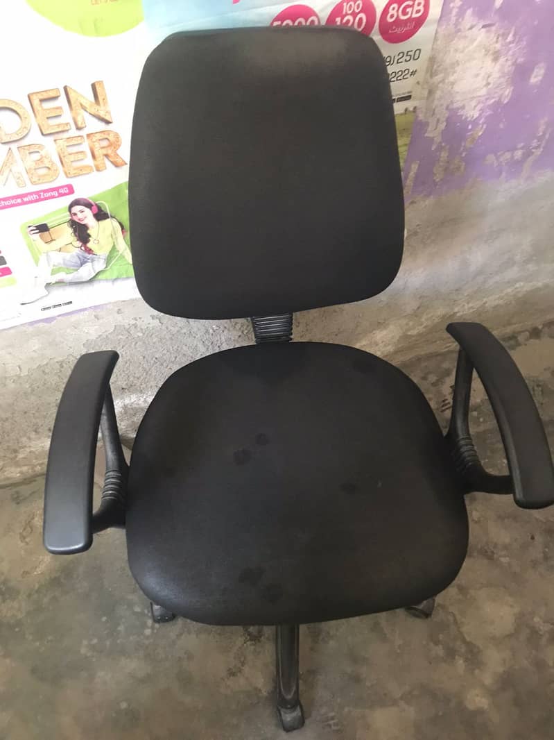 Boss Company Computer Revolving Chair Sale 1