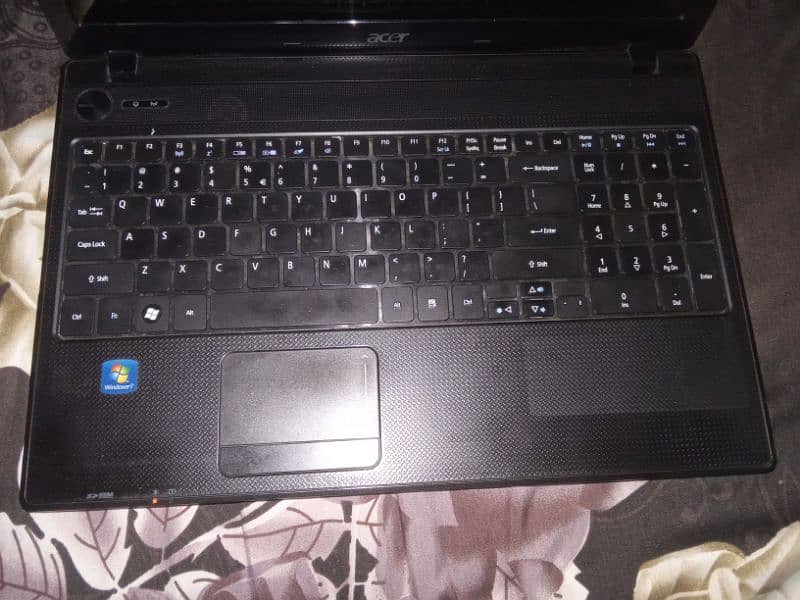 ACER Core i5 Laptop in Lush condition 3