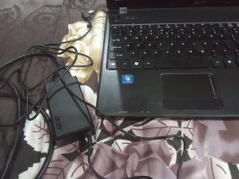ACER Core i5 Laptop in Lush condition 6