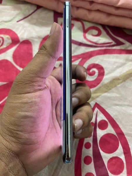 Samsung S10plus 8/128 (Official PTA Approved) 2