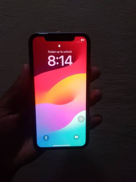 Iphone 11 64gb non pta 10/10 waterpack phone number 03241540382 4