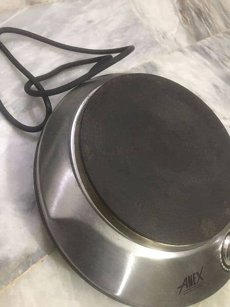 Hot plate only 1 time used 3