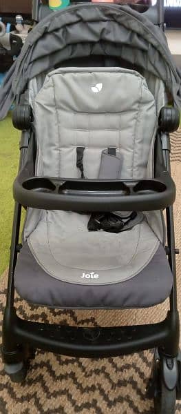 imported Joie brand  stoller in neat clean good working condition 4