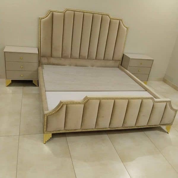 Stylish Bed Set 5