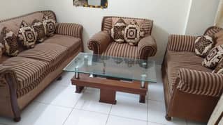 7 seater sofa set with glass table n cusins