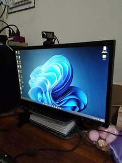 Dell System Core i5 Second Generation With 24 Inches LED
