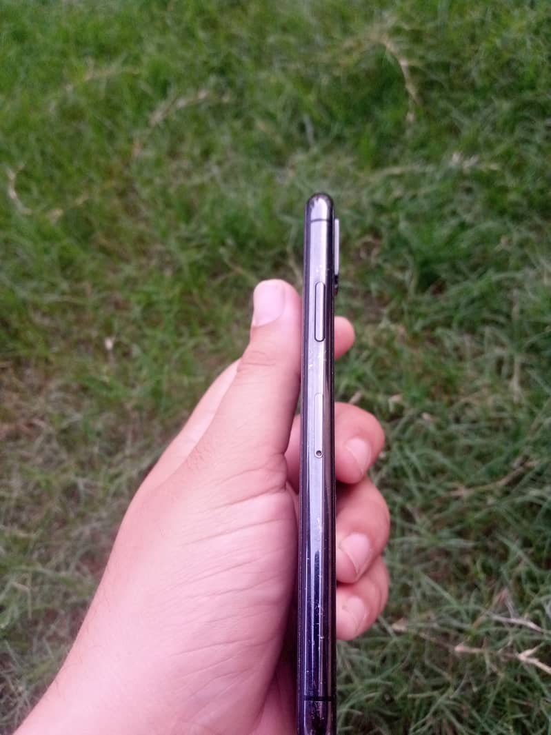 Iphone X 256 Gb Non PTA factory unlock 5