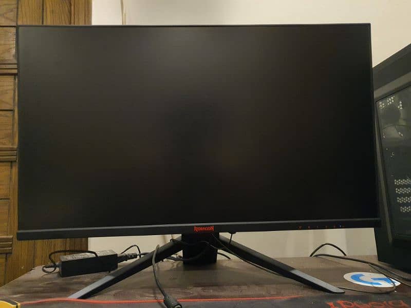 27 inch 144hz gaming monitor with box 1