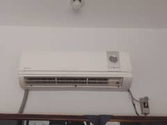 urgent sale ac all good condition room colo in few minutes ago