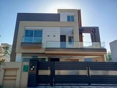House In Bahria Orchard Phase 1 - Northern Sized 10 Marla Is Available