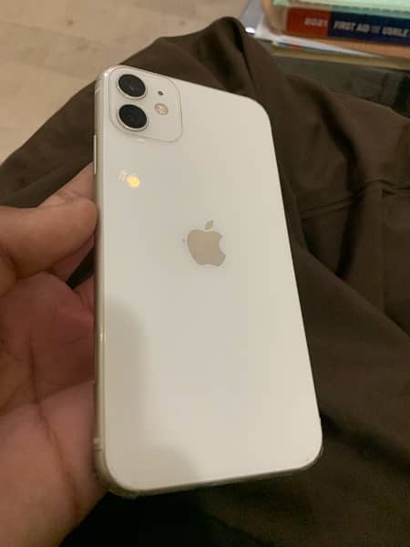 iphone 11 non pta sim zong working 64 gb betreey servise 3