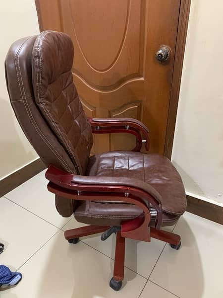High Back Office Chair 3