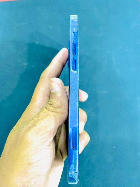 Iphone 12 Blue clr 10/10 4