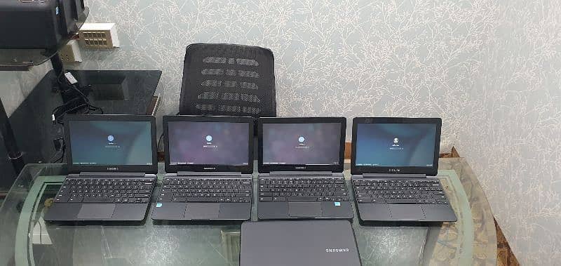 Samsung Chromebook 500C laptop 10