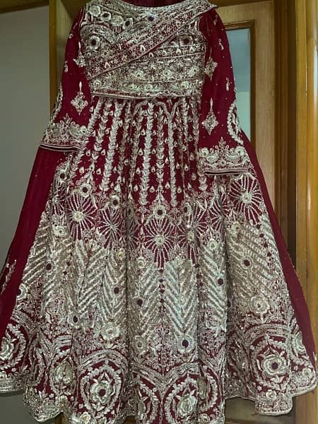 Bridal lehnga unworn condition 10/10 4