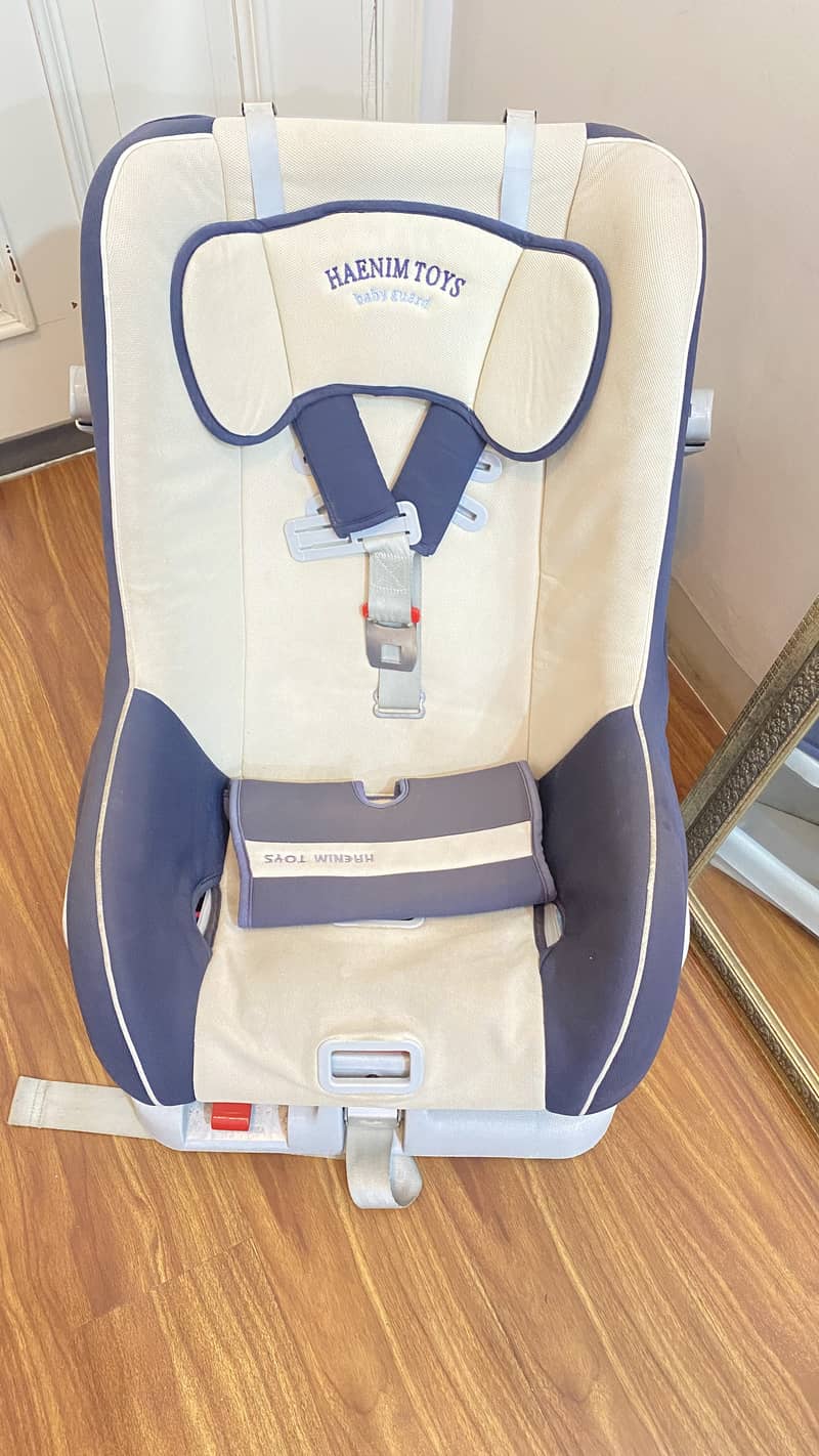Branded and used Car seat 1