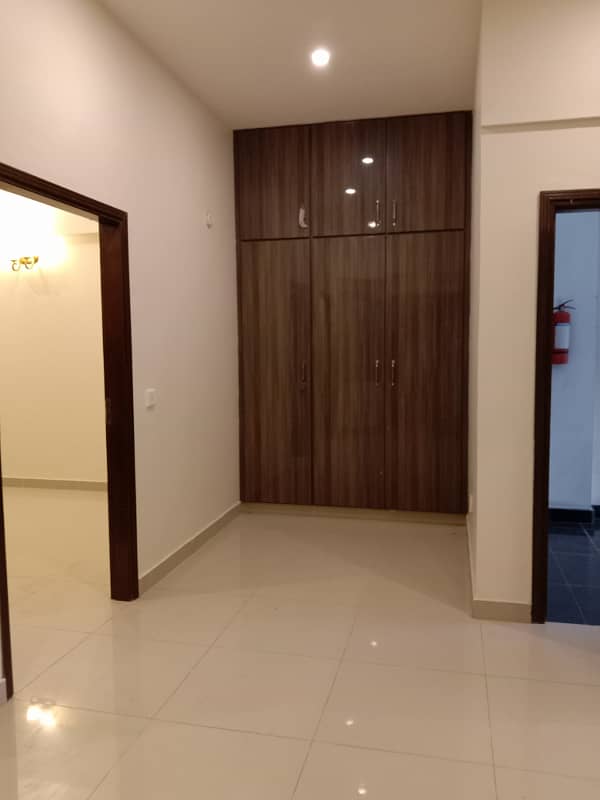 Defence, Apartment For Rent 6