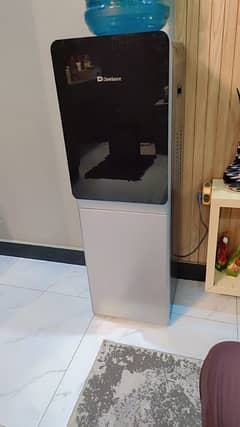 Water Dispenser Brand New Condition
