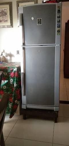 Dawlance fridge & Waves deep freezer