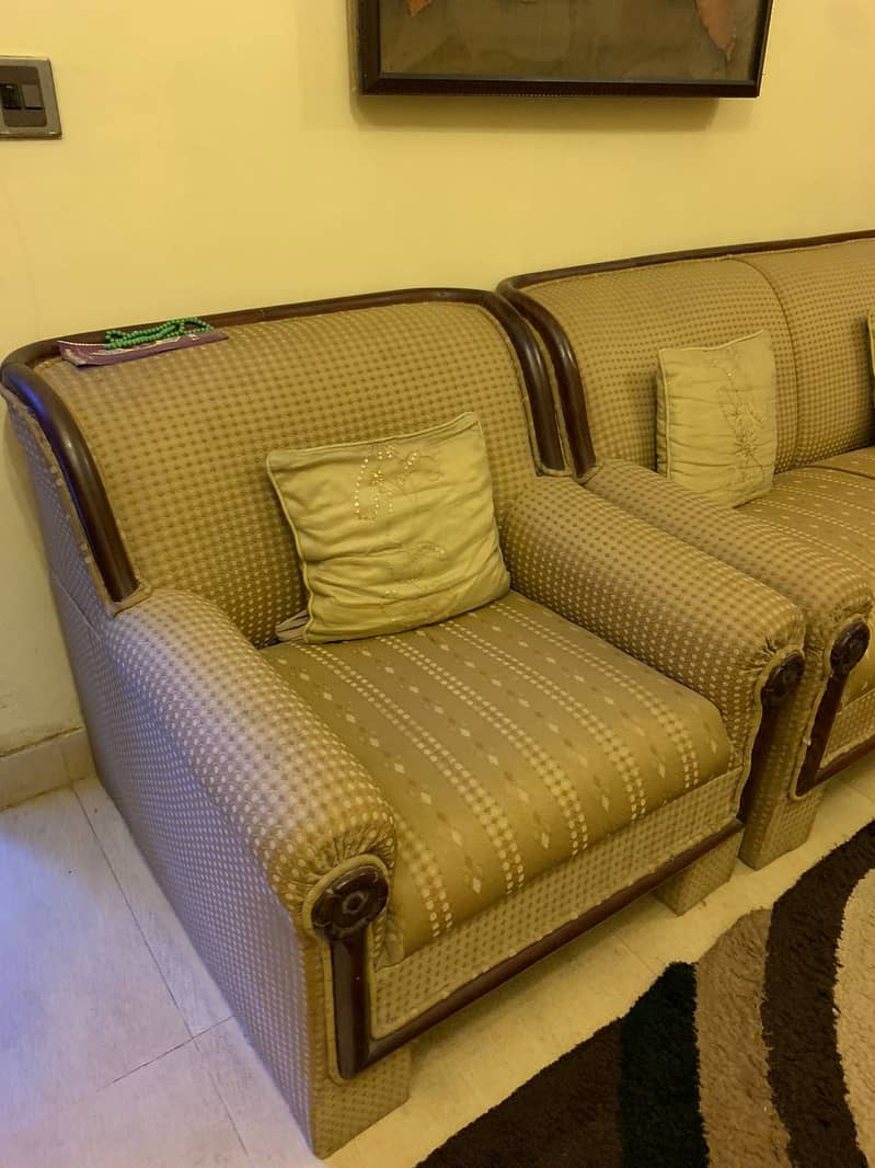 5 Seater Sofa Set 0