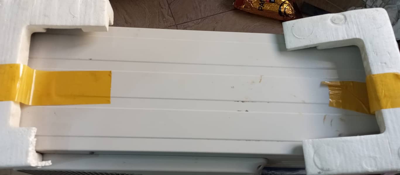 Haier 1 Ton AC | Split almost new condition 15