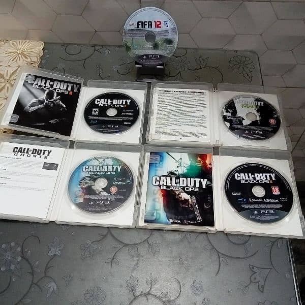 Call of Duty 04 cd's & FIFA 12 1