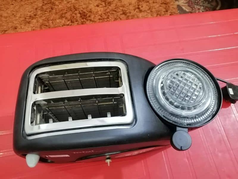 Tefal 2 Slice Toaster with Omelet Maker Imported 7