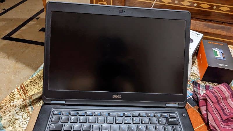 dell latitude e5450 5th gen core i5 0