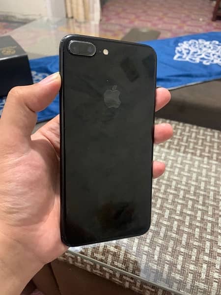 iphone 7+ 128gb pta approved 4